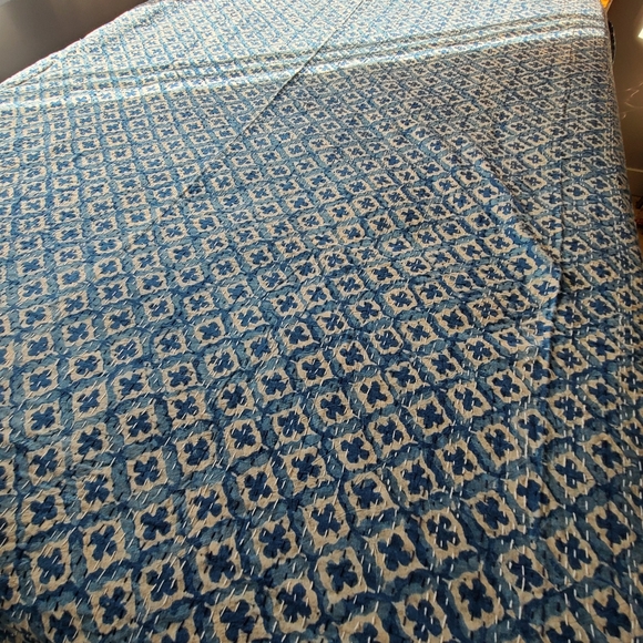 Kanths Bedspread, bed accent - Picture 1 of 3